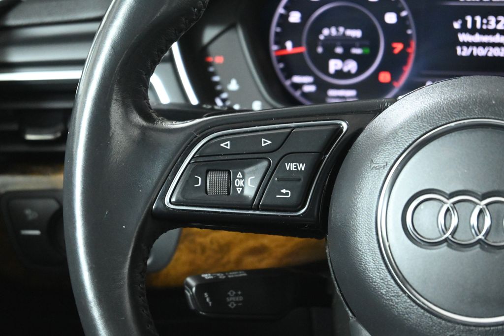 Thumbnail: 2019 Audi A4 - 18