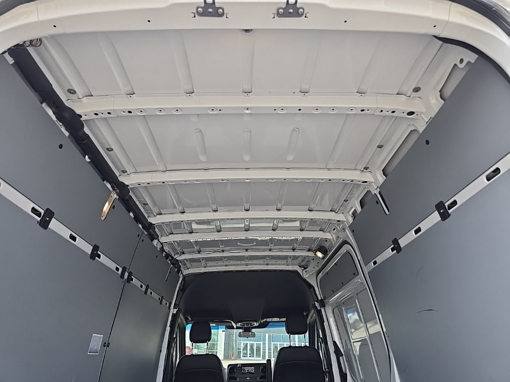 Used 2024 Mercedes-benz Sprinter 2500 Van