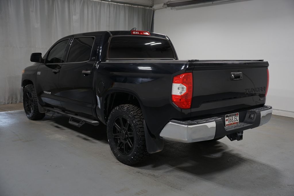 Thumbnail: 2020 Toyota Tundra - 6