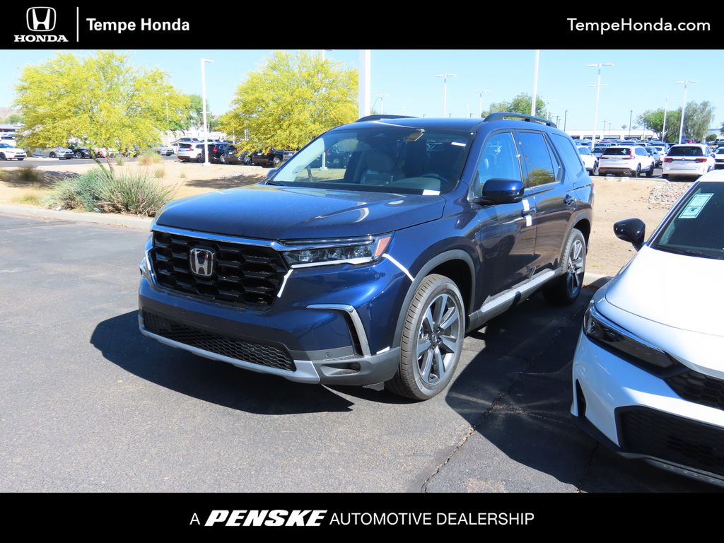 2025 Honda Pilot Touring -
                Tempe, AZ