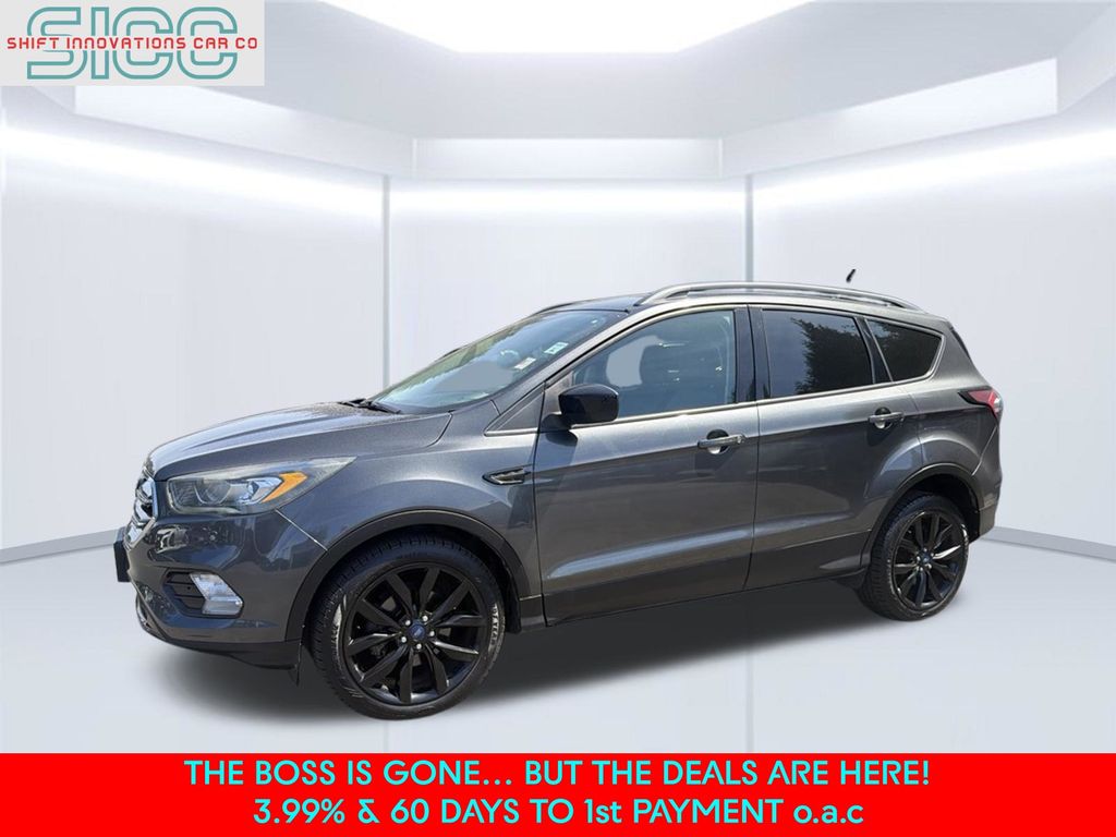 Gray (Magnetic) 2018 Ford Escape SUV / Crossover Front-Wheel Drive 6-Speed Automatic