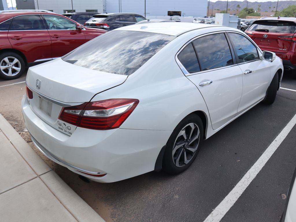 Thumbnail: 2016 Honda Accord - 4