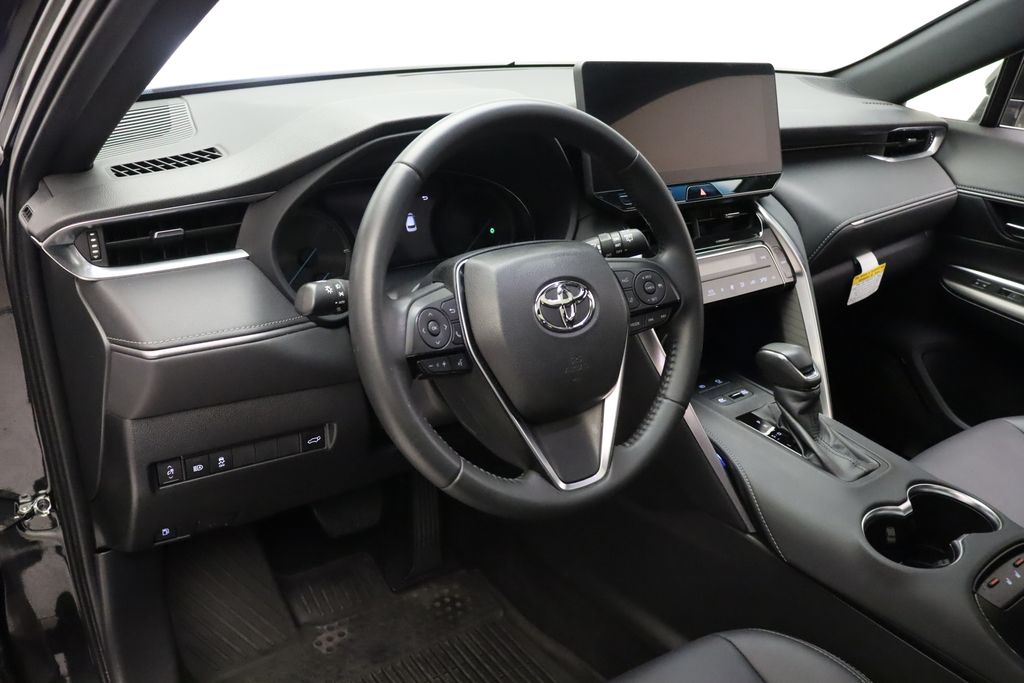 2024 Toyota Venza Nightshade Edition 15
