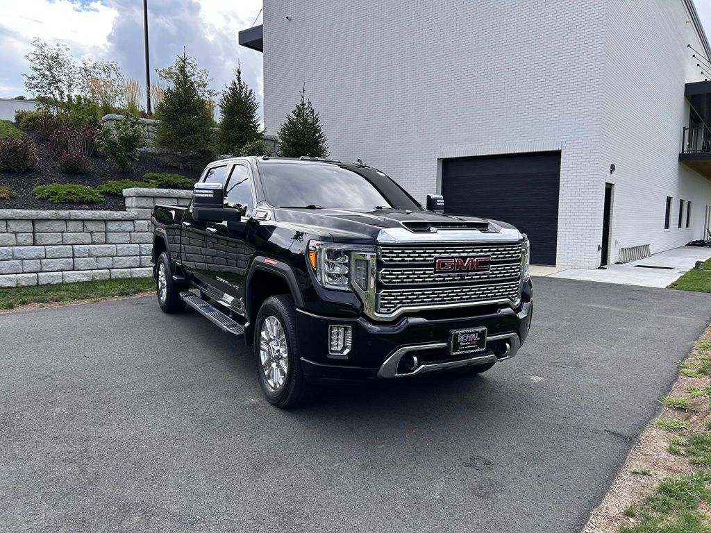 2020 GMC Sierra 2500HD Denali Crew Cab 4WD
