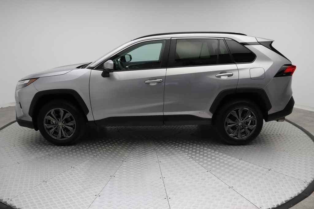 2023 Toyota RAV4 XLE Premium 12