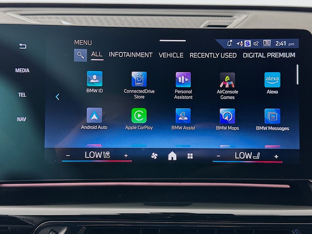 Thumbnail: 2026 BMW X1 - 11