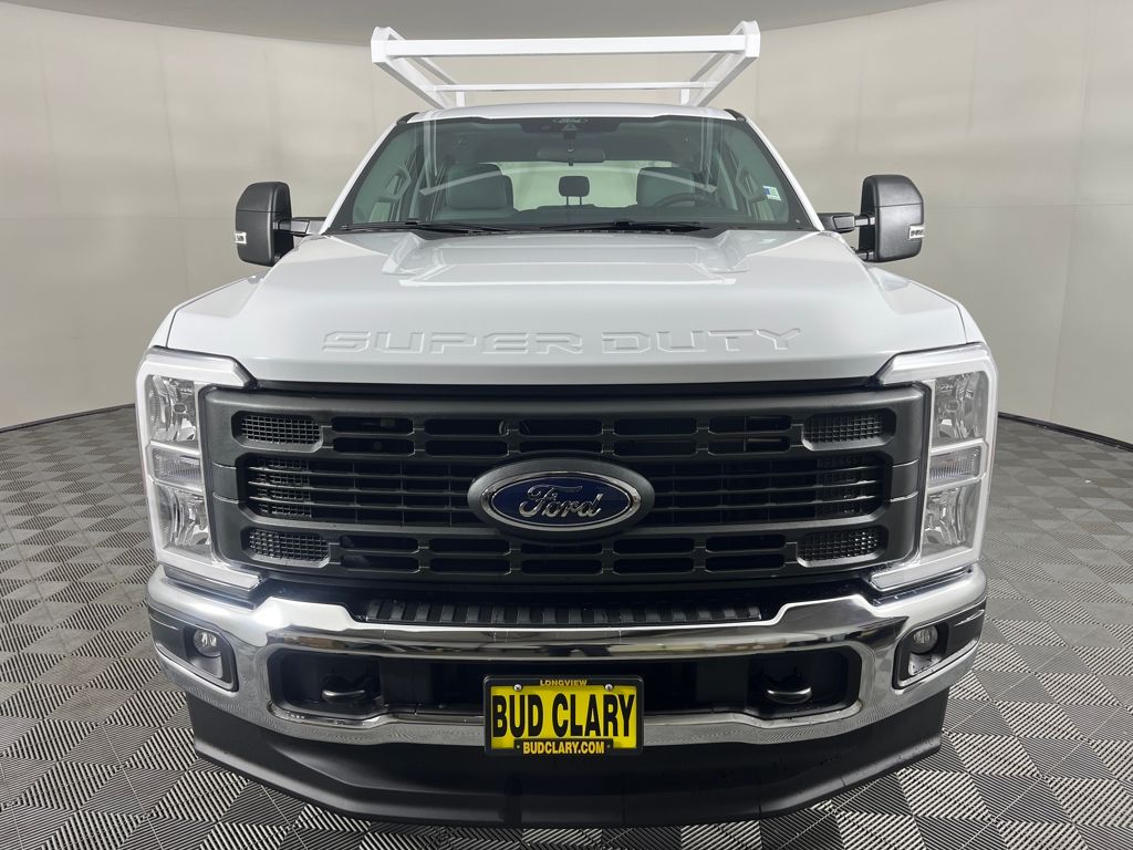 2026 Ford F-250 Crew Cab 4WD Cab Chassis for sale #9F0452 - photo 2