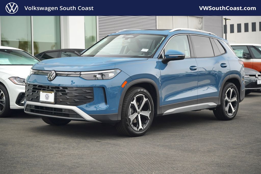 Thumbnail: 2025 Volkswagen Tiguan - 1