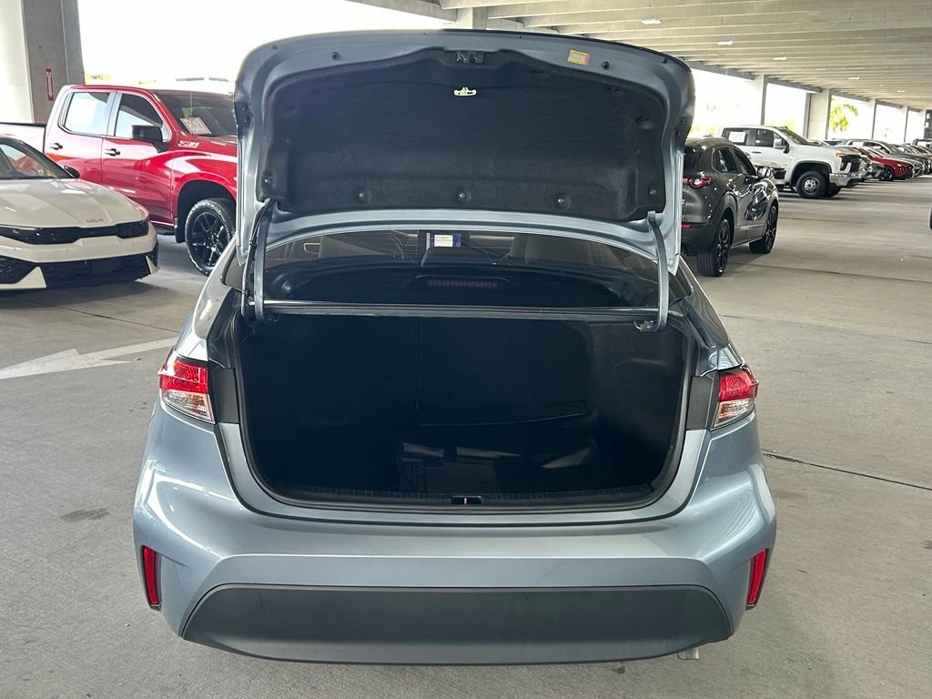 Used 2024 Celestite Toyota LE image 31