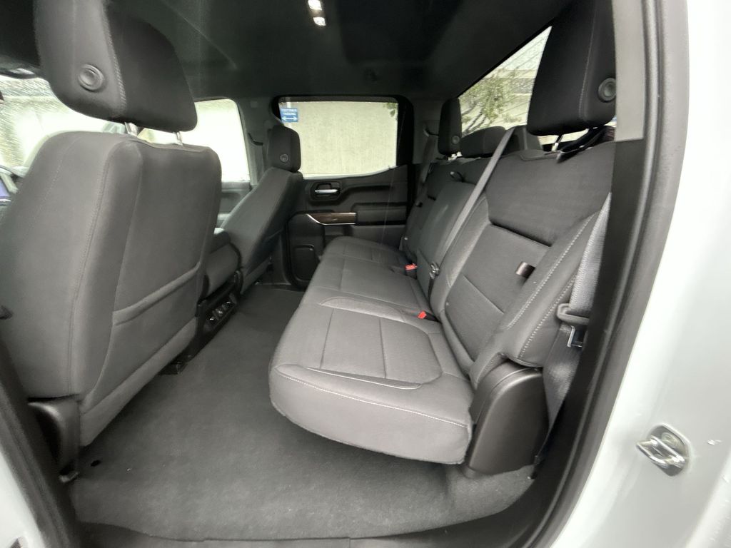 Thumbnail: 2022 Chevrolet Silverado 1500 - 21