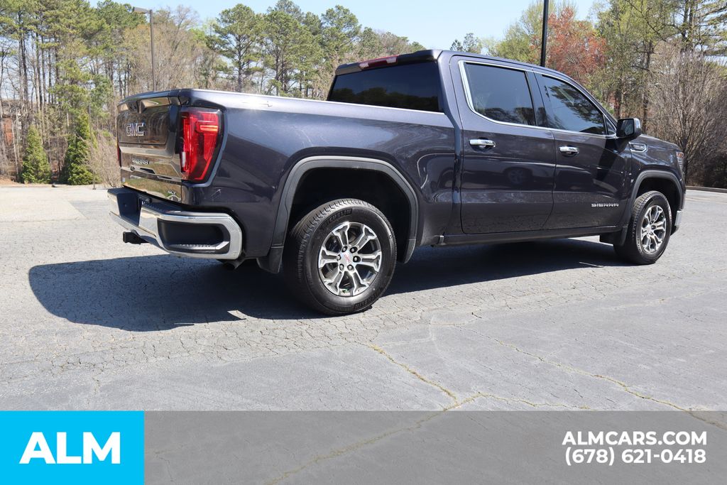 Used 2022 Gray GMC SLT image 6