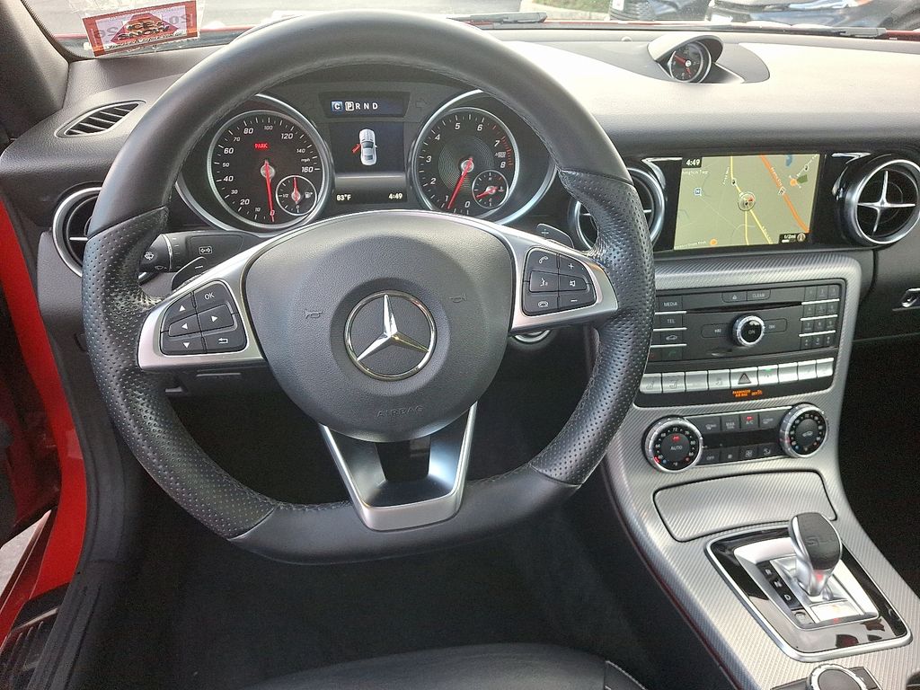 Thumbnail: 2017 Mercedes-Benz SLC - 14