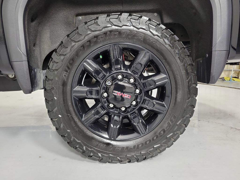 2024 GMC Sierra 2500HD AT4 - 8