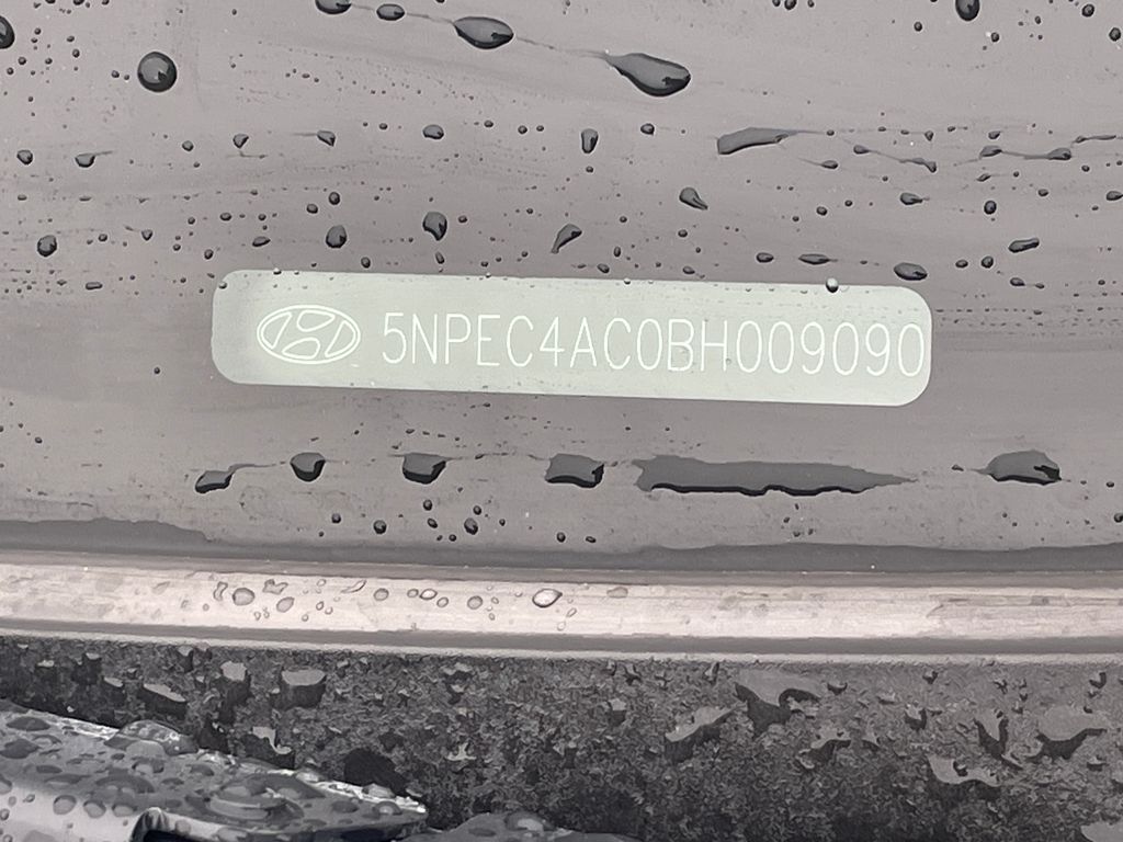 Thumbnail: 2011 Hyundai Sonata - 2