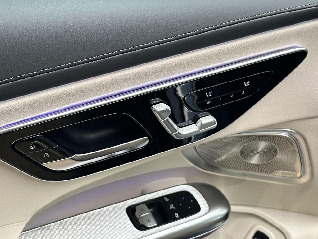 Thumbnail: 2026 Mercedes-Benz CLE - 17