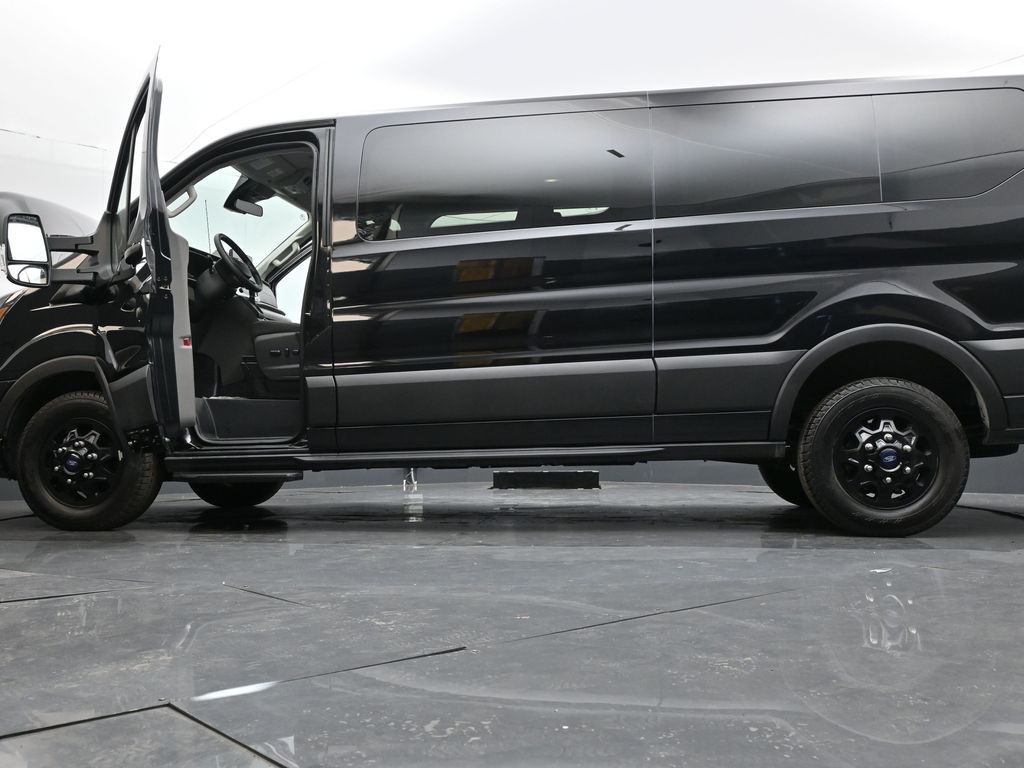 2024 Ford Transit 350 XLT