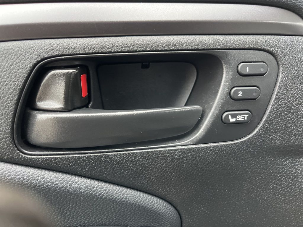 Thumbnail: 2022 Honda Passport - 13