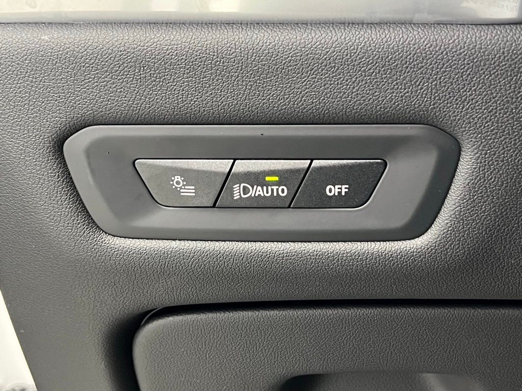 Thumbnail: 2025 BMW X5 - 20