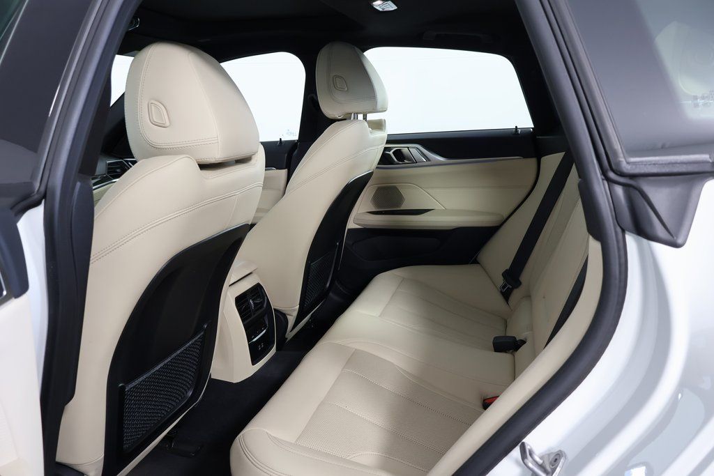 Thumbnail: 2023 BMW i4 - 11