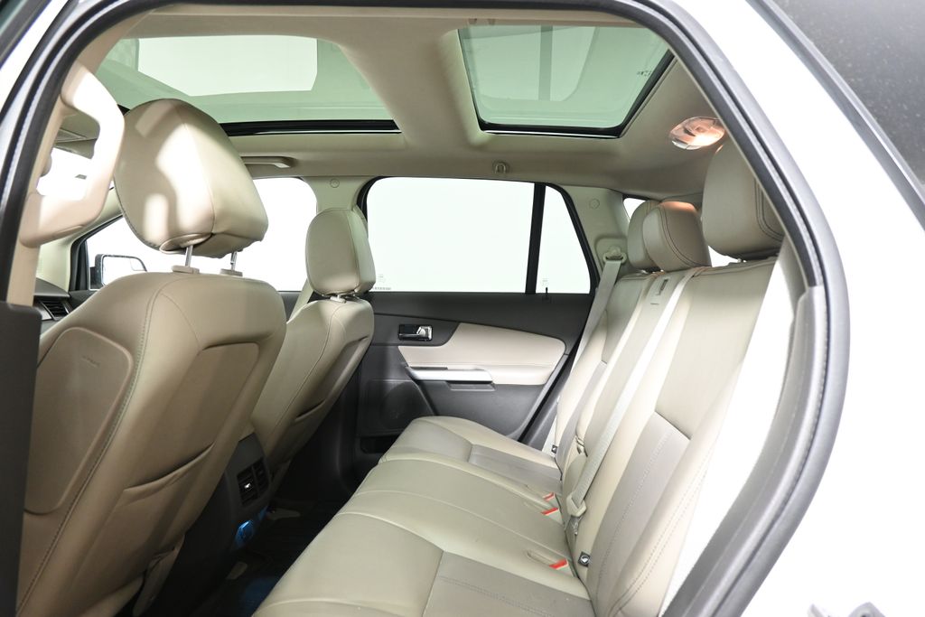 Thumbnail: 2013 Ford Edge - 7