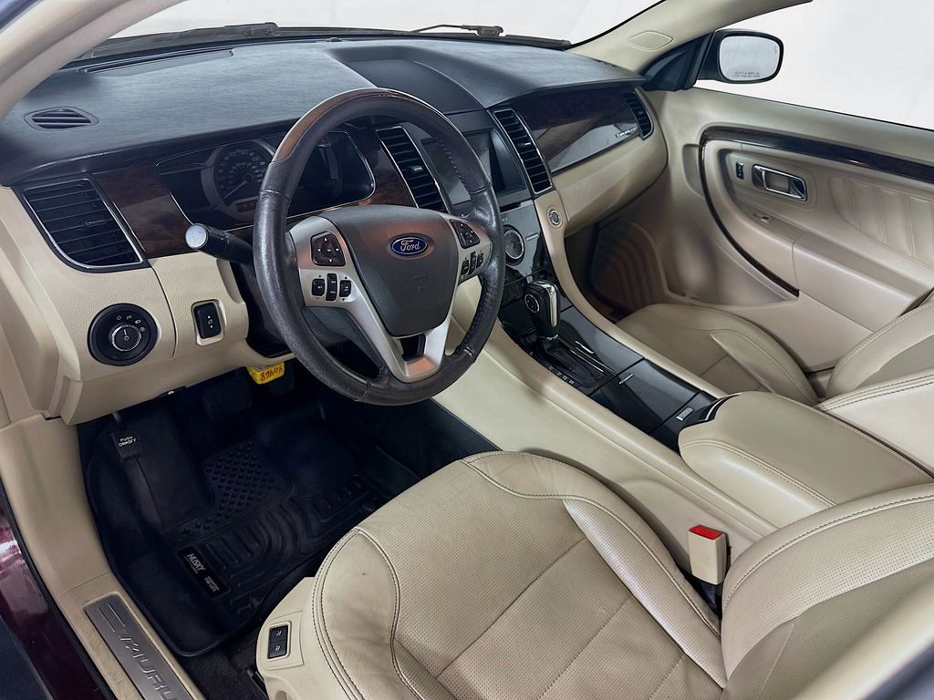 Used 2018 Red Ford Limited image 30