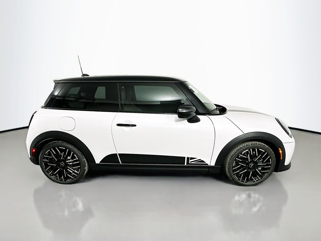 Thumbnail: 2026 MINI Cooper - 4
