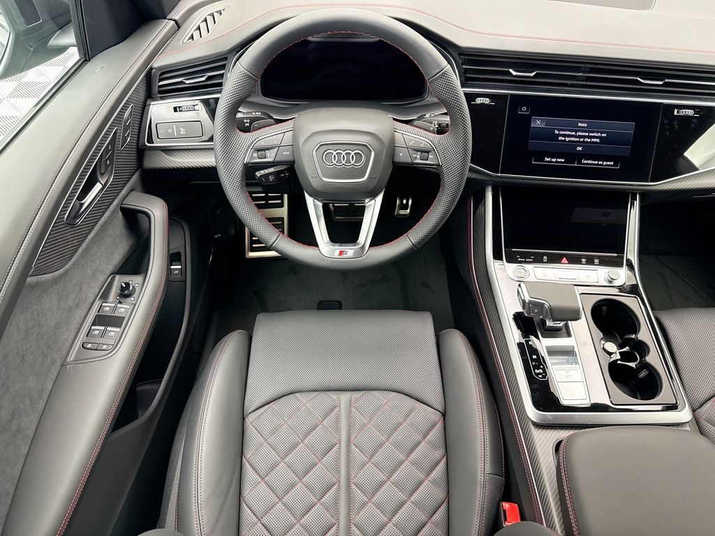 Thumbnail: 2026 Audi Q8 - 10