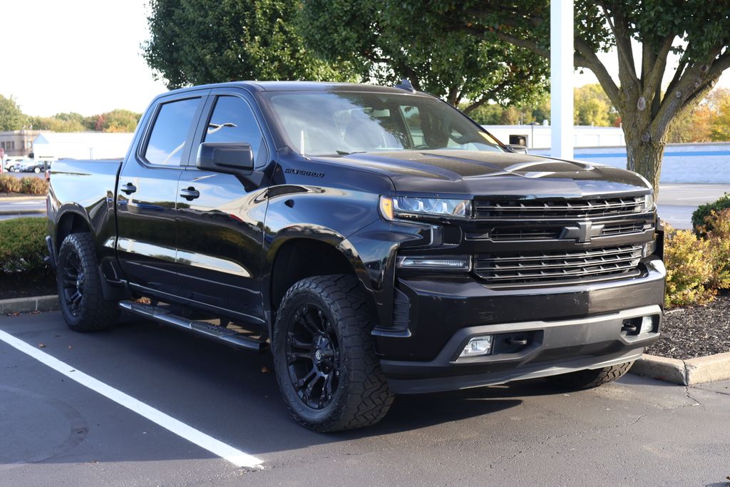 Thumbnail: 2019 Chevrolet Silverado 1500 - 3