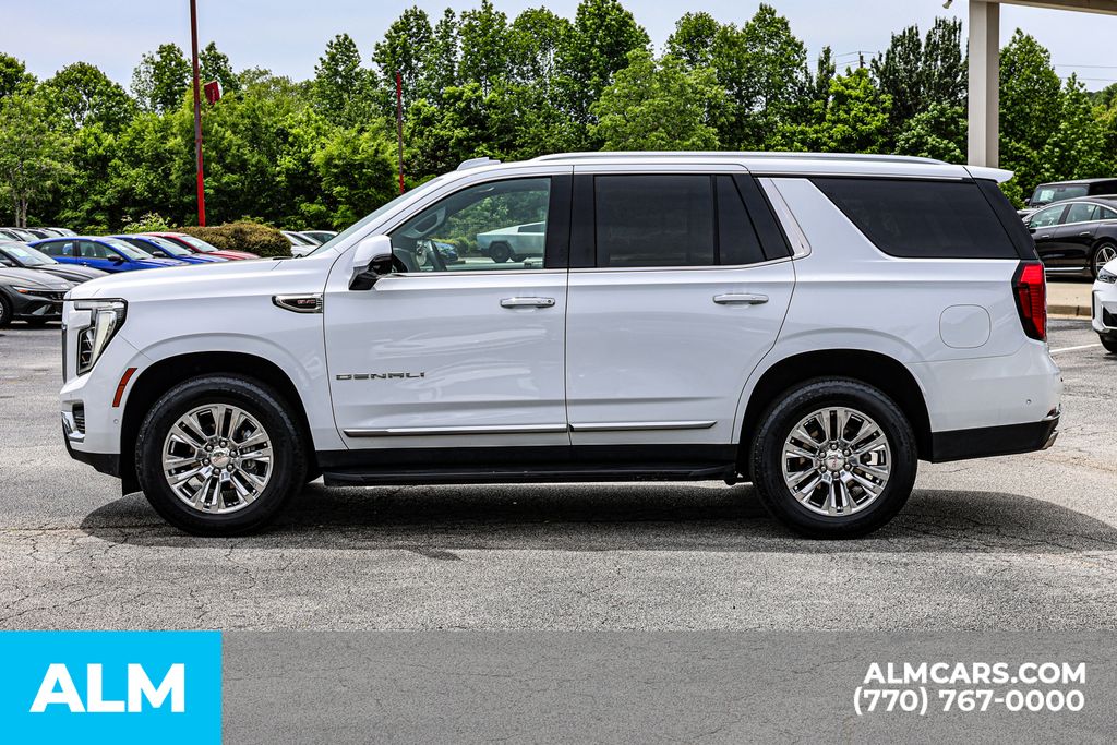 Used 2025 White GMC Denali image 9
