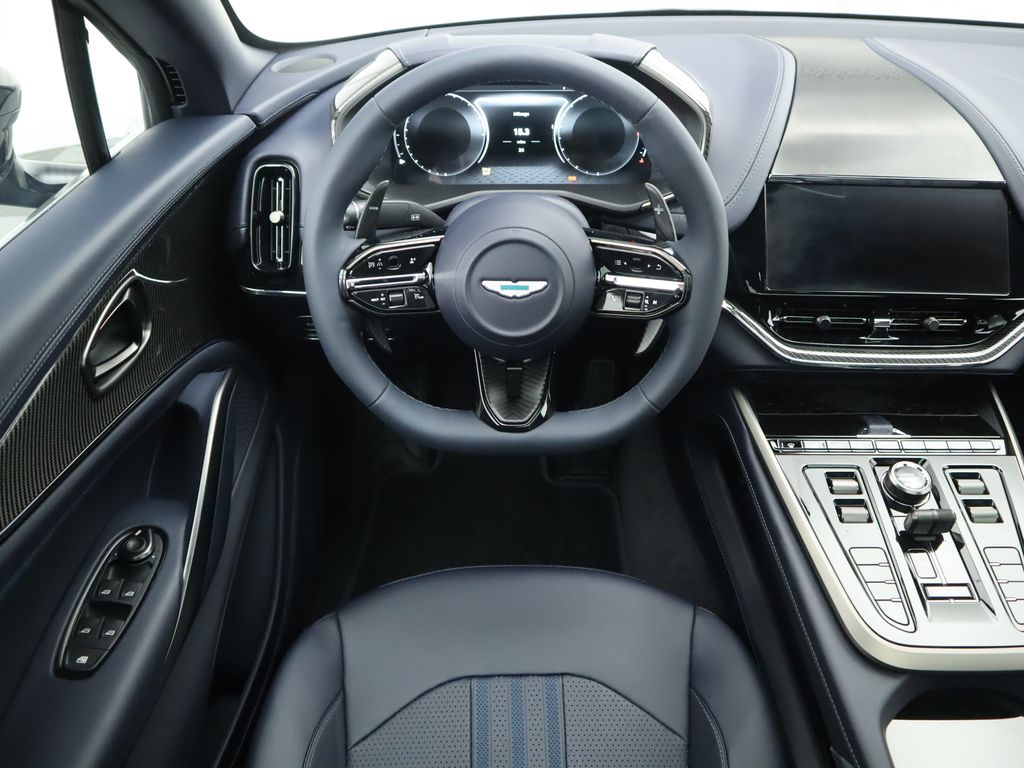 Thumbnail: 2026 Aston Martin DBX - 10