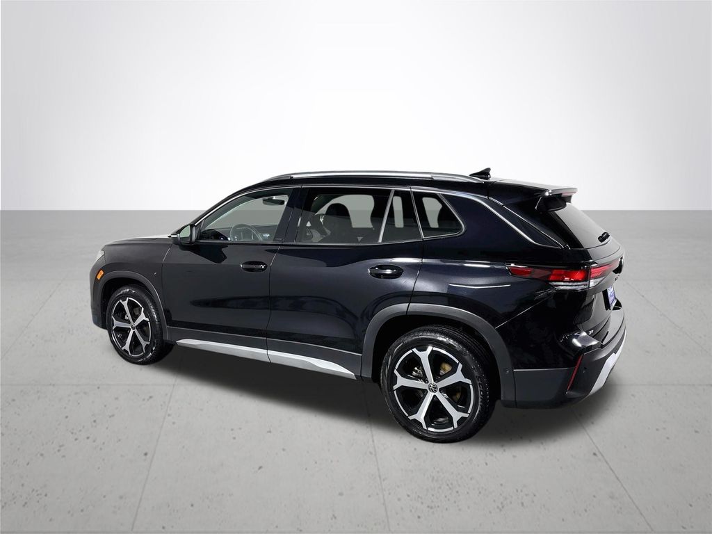 2025 Volkswagen Tiguan 2.0T SE
