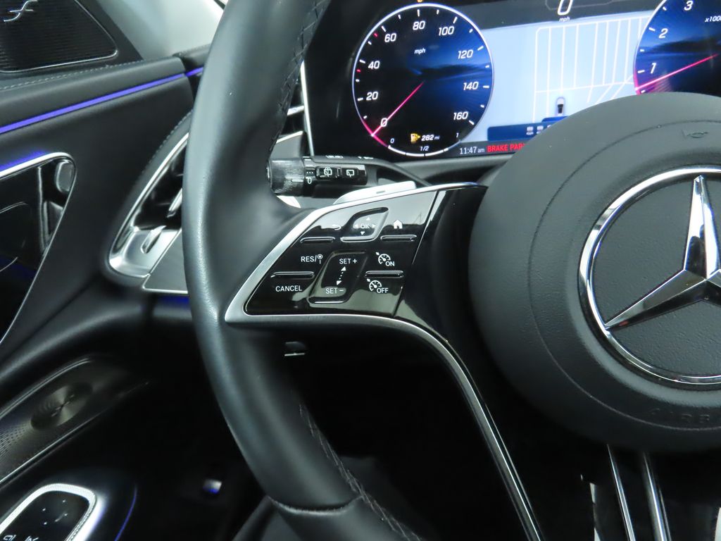 Thumbnail: 2025 Mercedes-Benz E-Class - 11