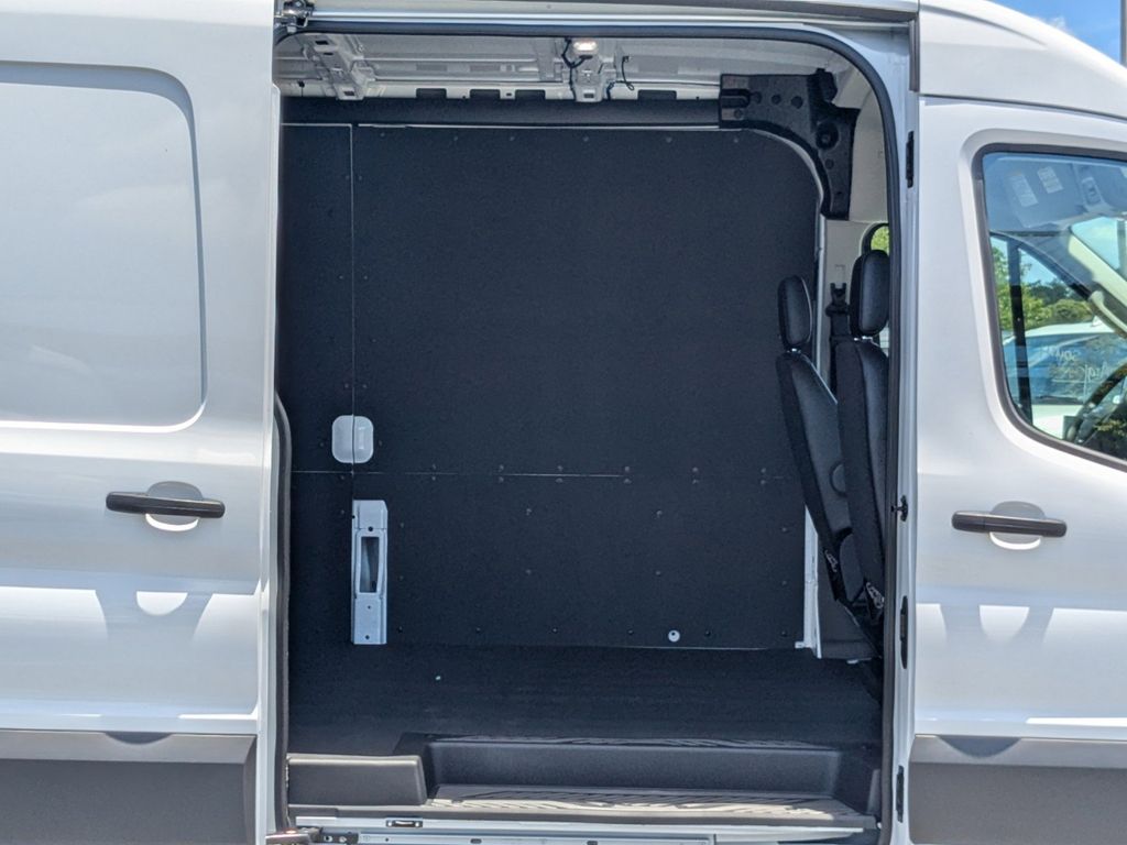 2025 Ford Transit-250 Cargo Van 