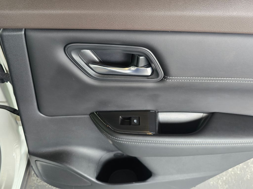 Used Car 2023 Nissan Rogue  Sv For Sale Under $30,000 In San Juan, Puerto Rico