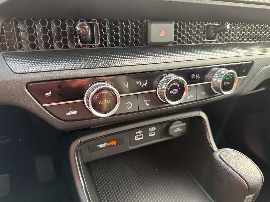 Thumbnail: 2024 Honda CR-V - 32