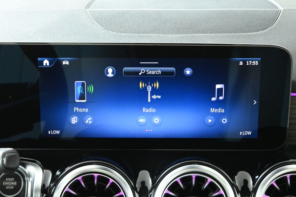 Thumbnail: 2026 Mercedes-Benz GLB - 18