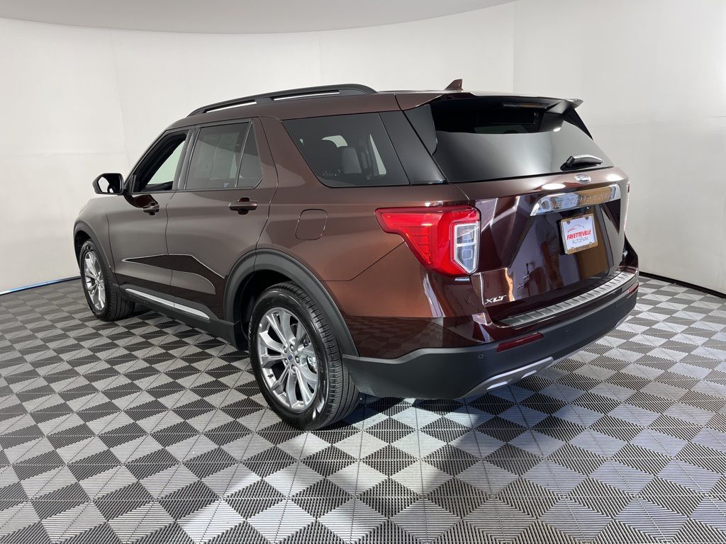 2020 Ford Explorer XLT 16