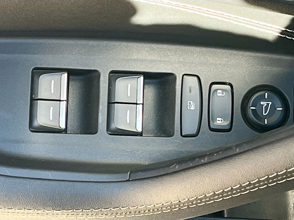 Used 2023 Gray Acura Advance image 18