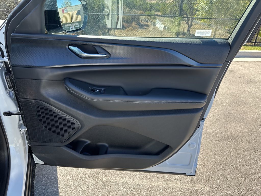 New Car 2025 Jeep Grand Cherokee  For Sale Under $50,000 In Austin, Texas