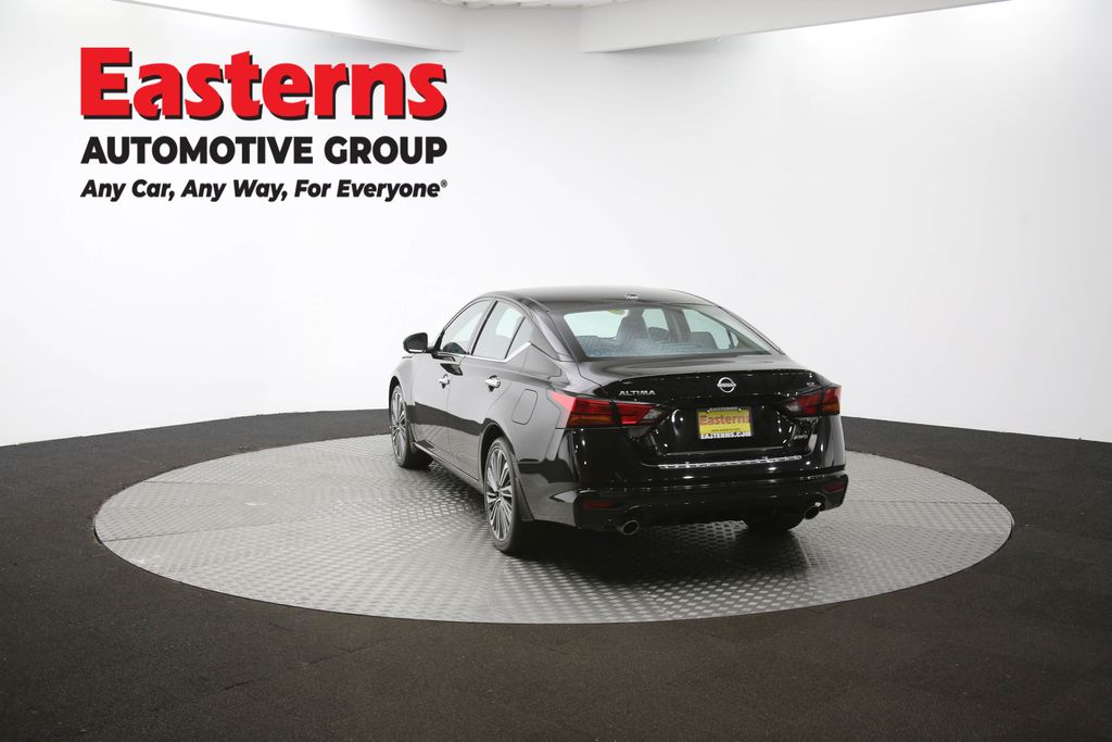 Used 2023 Black Nissan 2.5 SL image 65