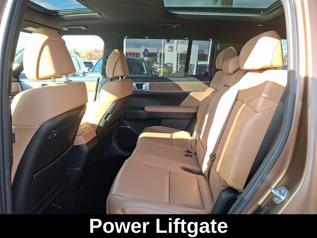 Thumbnail: 2024 Hyundai Santa Fe - 11