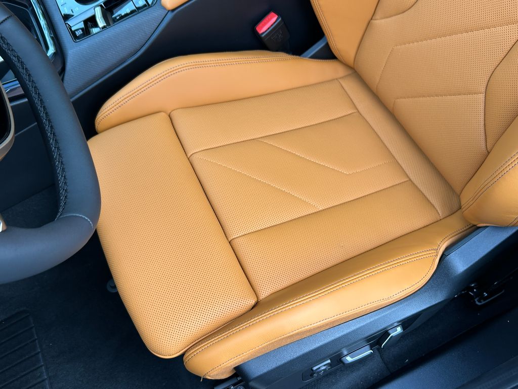 Thumbnail: 2025 BMW X3 - 15