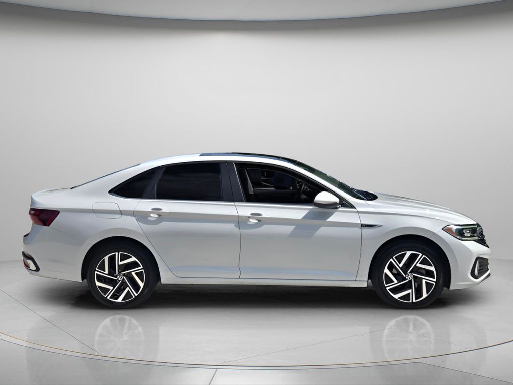 2023 Volkswagen Jetta - $19,500