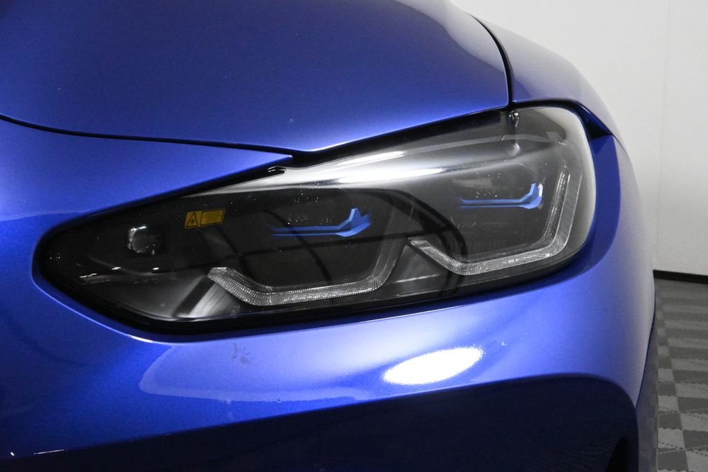 Thumbnail: 2021 BMW M4 - 11