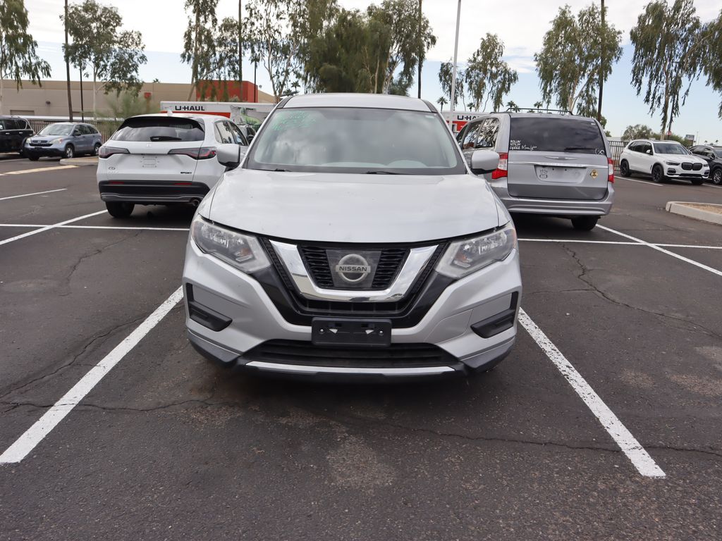 2017 Nissan Rogue S 2