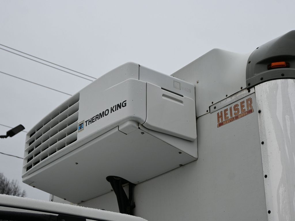 2016 Isuzu DSL REG AT 