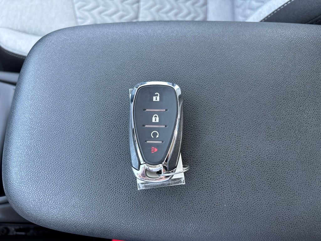 Used 2023 Chevrolet Equinox SUV