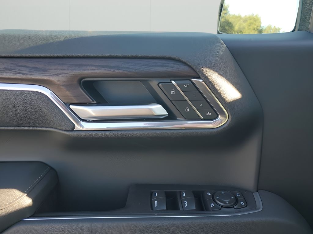 New 2026 Black GMC SLT image 27