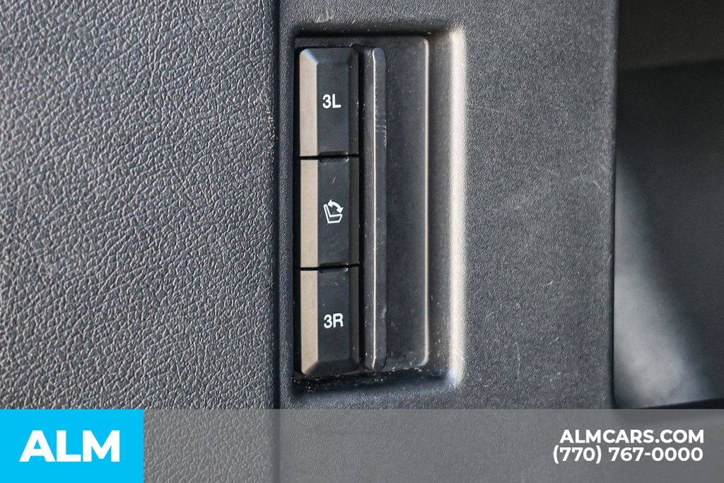 Used 2024 Black Ford XLT image 25