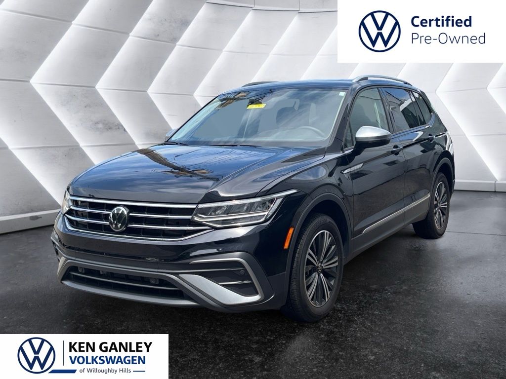 Deep Black Pearl 2024 Volkswagen Tiguan SUV / Crossover All-Wheel Drive 8-Speed Automatic
